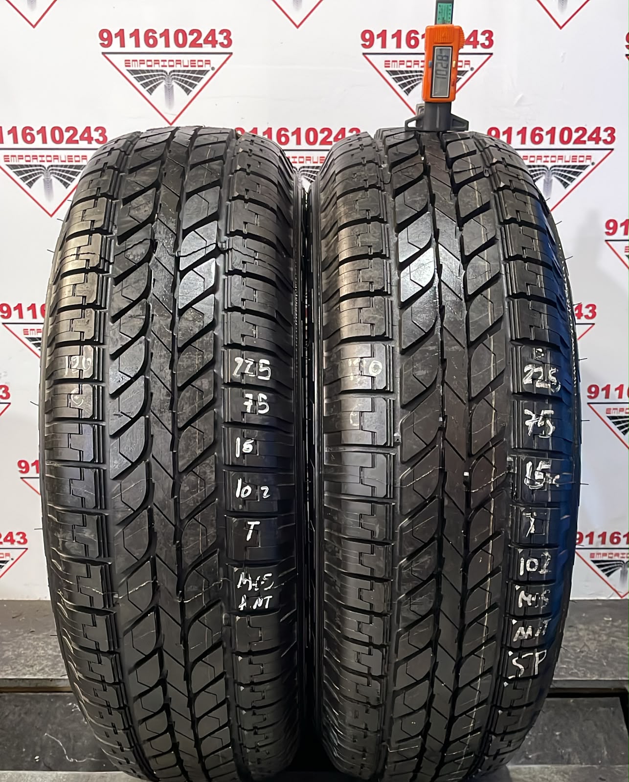 MICHELIN SYNCHRONE USADO M+S 225/75 R15 102 T